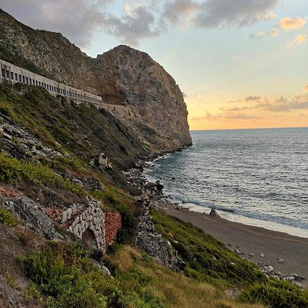 Camping B&B Gioiosa Gioiosa Marea Exterior photo
