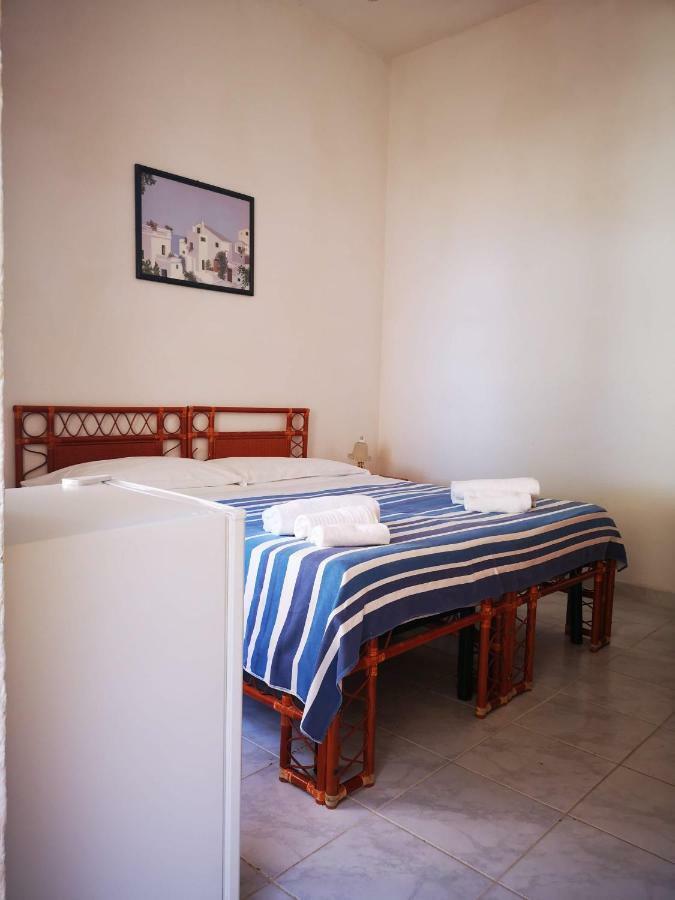 Camping B&B Gioiosa Gioiosa Marea Exterior photo